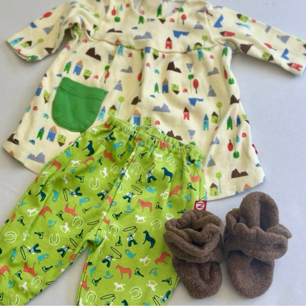 Zutano NB-3 Mo Colorful Baby Outfit with Warm Booties Mountaincore Cowgirl Cozy